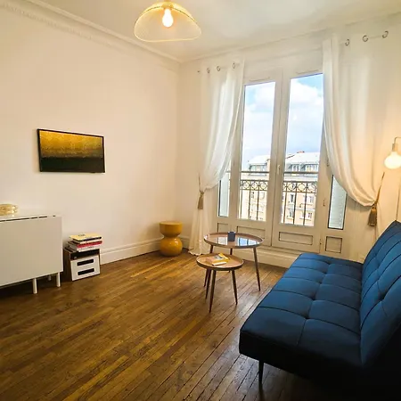 Appart Coquet Avec Vue - Alesia París Exterior foto