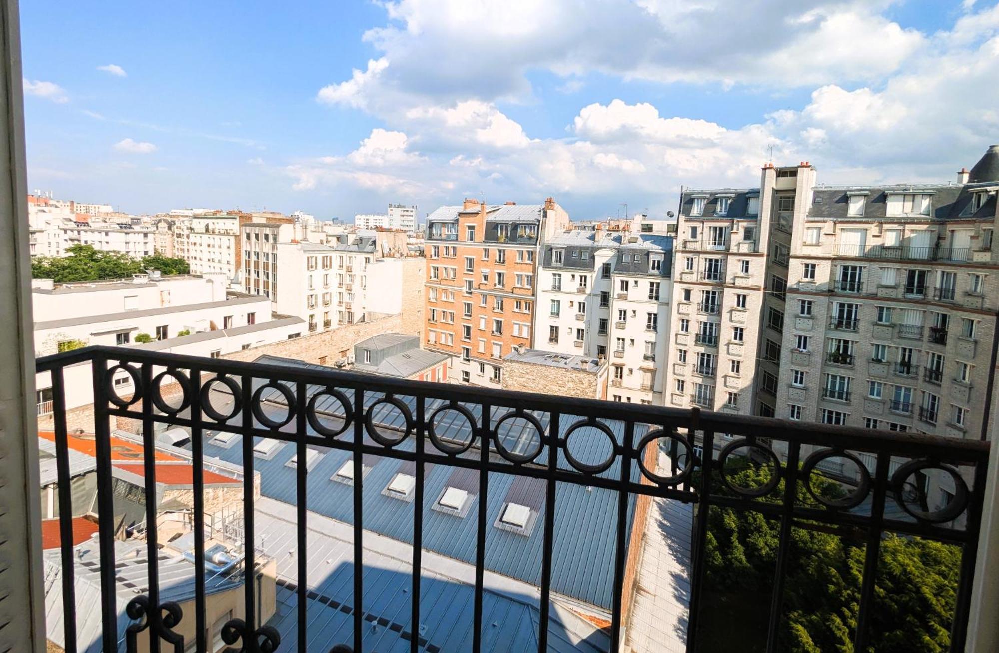 Coquet Avec Vue - Alesia Apartment
